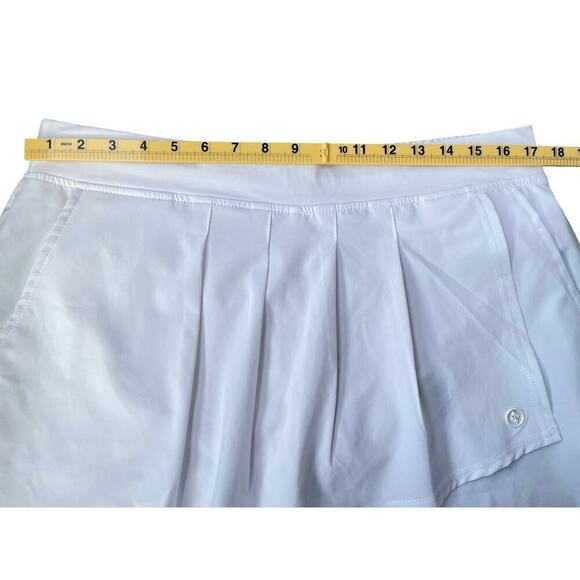 Jofit Cascade White Pleated Ruffle Front UPF50+ Short Skort - Large - Picture 12 of 14